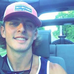 Meet your Posher, Dylan